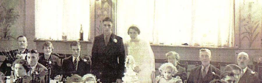 toptableforleonard.jpg toptableforleonard.jpg